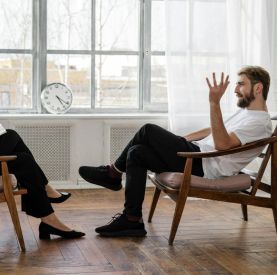 Dlaczego warto chodzić do psychologa regularnie?