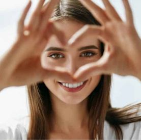 Trendy beauty 2026: makijaż i pielęgnacja w duchu cellness – nowa era świadomego piękna