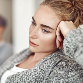 Zachowania, które po cichu zabijają miłość w długoletnich związkach