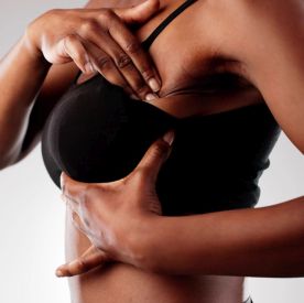 Masaż biustu – rytuał świadomych kobiet w każdym wieku