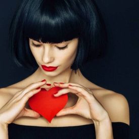 Samotne Walentynki - dlaczego coraz więcej kobiet mówi „to mój wybór”