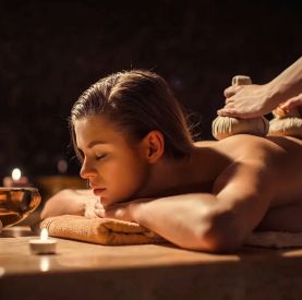 Masaż termiczny – jak ciepło działa na regenerację i ukojenie ciała