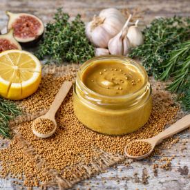 Musztardy smakowe: miód, owoce i chrzan zmienią Twoją kuchnię