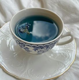 Butterfly Pea Tea – niebieska herbata, która odmładza i relaksuje