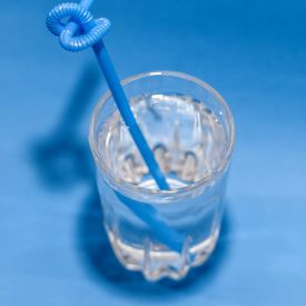 Woda na uczelni i w szkole - dlaczego jest tak ważna?