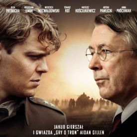 Filmowe kadry w sercu Łazienek Królewskich – niezwykła wystawa fotosów z „Pojedynku”