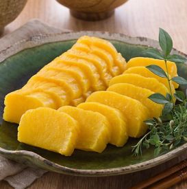 Takuan – japońska kiszona rzepa, która oczyszcza organizm i podkreśla kobiecą lekkość