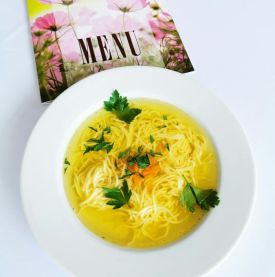 Gastroturystyka po Polsce: 10 lokalnych smaków, które warto promować