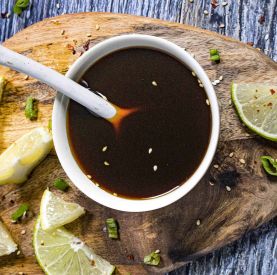 Domowy sos ponzu – cytrusowa świeżość, która odmienia każde danie