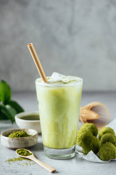 matcha latte z lodem
