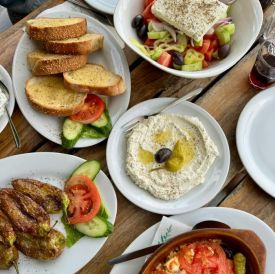 Kolacja, która koi zmysły – jak tworzyć wieczorne posiłki w duchu slow food