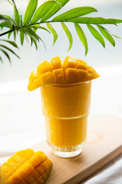 mango lassi