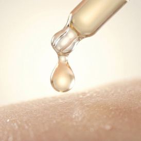 Retinal w pielęgnacji wieczornej - jak bezpiecznie wprowadzić go do swojej rutyny?