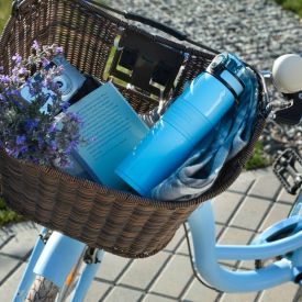 Światowy Dzień Ziemi: pij mądrze, żyj lżej  – ekologiczne podejście do codziennego nawodnienia