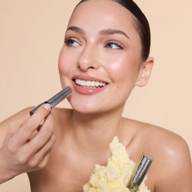 Kolor, blask i regeneracja w jednym. Poznaj nową linię BUTTERY LIP BALM od swederm