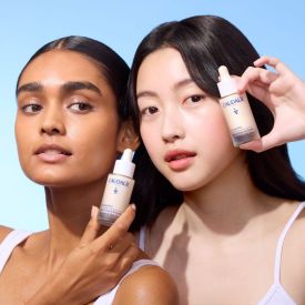 Promienna cera bez przebarwień. Działanie kultowego serum Vinoperfect