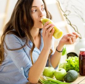 100% sok – czego nie znajdziesz w składzie i jak naprawdę czytać etykiety