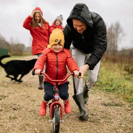 Co na suchy nos i podrażnioną śluzówkę wiosną? Poznaj sposoby na wspieranie regeneracji nosa i zatok