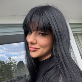 Dominika Rybak z nową fryzurą. Zrobiła grzywkę i zapytała fanów o zdanie: 