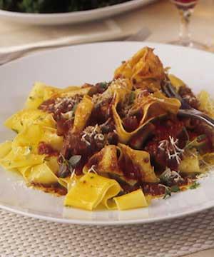 Makaron pappardelle z borowikami
