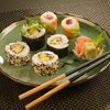 Sushi z surową rybą